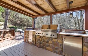 Stunning Lakeside Retreat - Morganton, Georgia