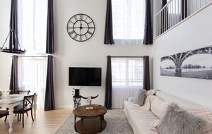 The Santa Monica Loft - Santa Monica, California