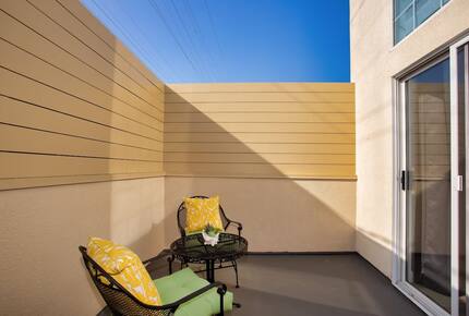 The Santa Monica Loft - Santa Monica, California