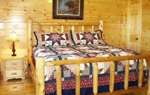 The Hummingbird - Sevierville, Tennessee