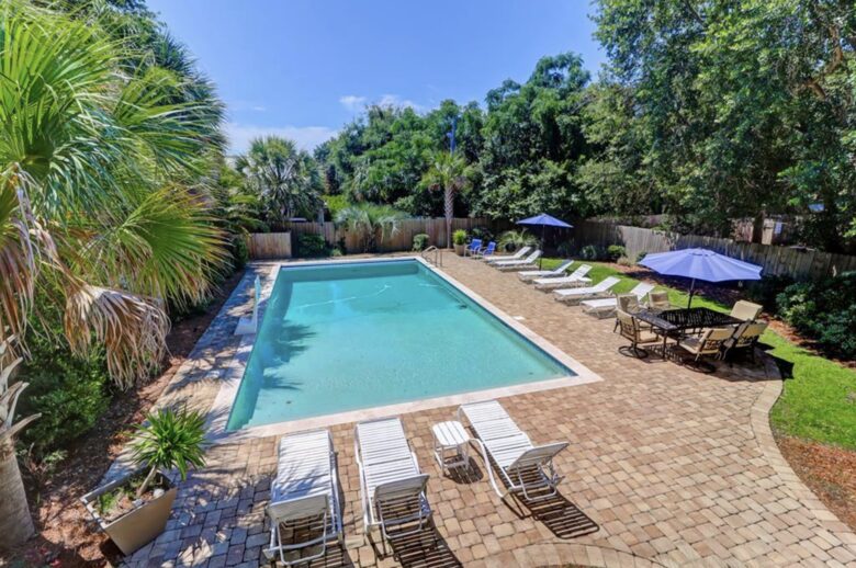 Beachside Haven near Charleston - Isle of Palms, South Carolina