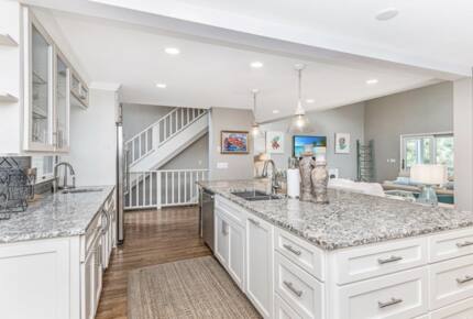 Beachside Haven near Charleston - Isle of Palms, South Carolina