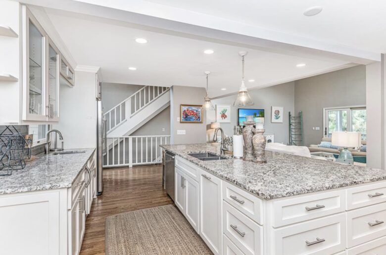 Beachside Haven near Charleston - Isle of Palms, South Carolina