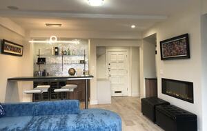 Contemporary Elegance in Union Square - San Francisco, California