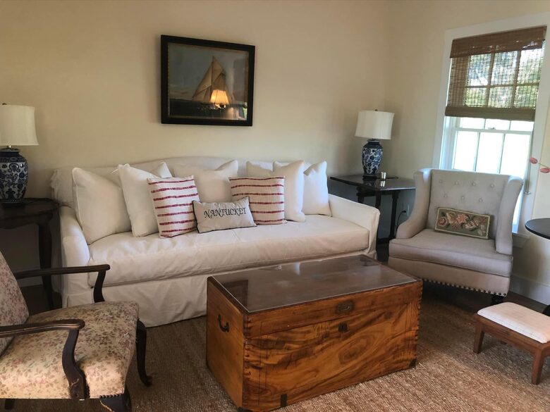 Island Elegance on Pinkham Circle - Nantucket, Massachusetts