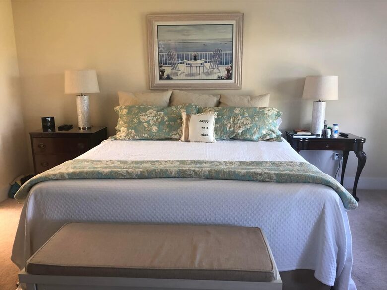 Island Elegance on Pinkham Circle - Nantucket, Massachusetts