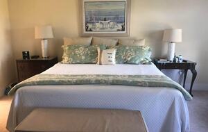 Island Elegance on Pinkham Circle - Nantucket, Massachusetts