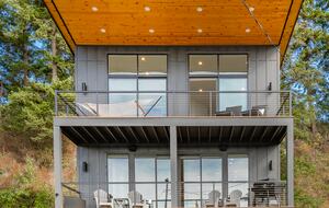 Bayside Abode - Camano Island, Washington