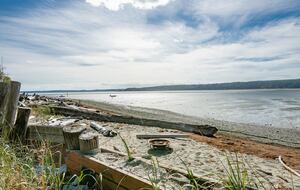 Bayside Abode - Camano Island, Washington