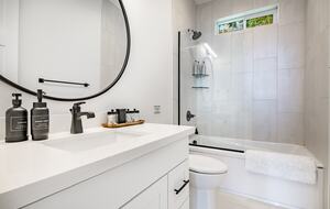 Bayside Abode - Camano Island, Washington