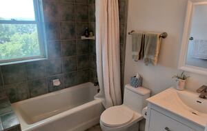 Healdsburg Retreat: Views & Vineyards - Healdsburg, California