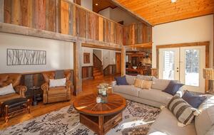 Rustic-Chic Chalet - Wilmington, Vermont