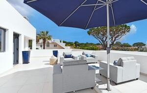 Modern Detached Villa - Faro, Portugal