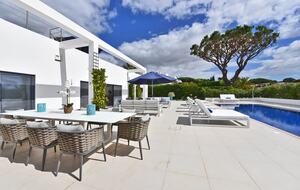 Modern Detached Villa - Faro, Portugal