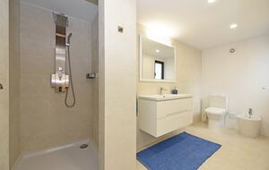 Modern Detached Villa - Faro, Portugal