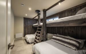 Mountain Golf Retreat: 5-Bedroom near Tremblant Ski Resort - Mont-Tremblant, Canada