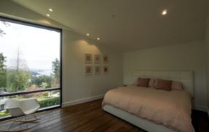 West Vancouver Contemporary Hideaway - West Vancouver, Canada