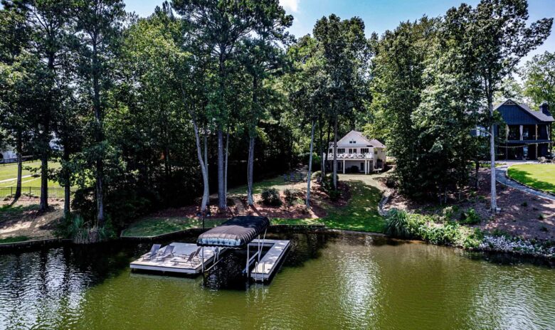 Lake Oconee Getaway with Water Views - Buckhead, Georgia