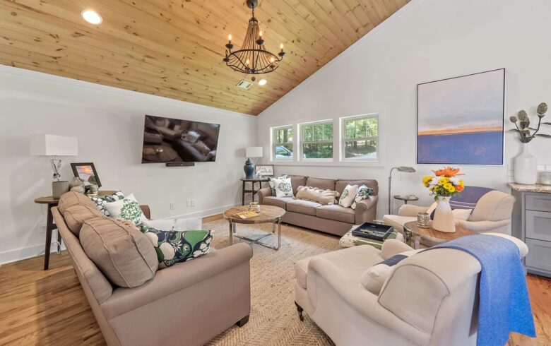 Lake Oconee Getaway with Water Views - Buckhead, Georgia