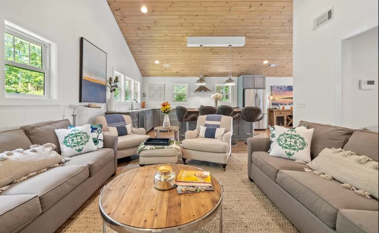 Lake Oconee Getaway with Water Views - Buckhead, Georgia