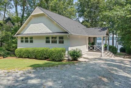 Lake Oconee Getaway with Water Views - Buckhead, Georgia