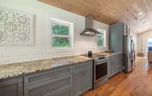 Lake Oconee Getaway with Water Views - Buckhead, Georgia