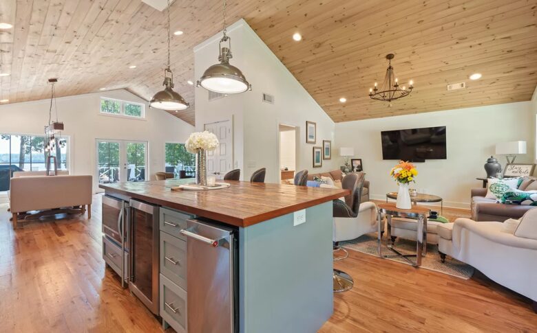 Lake Oconee Getaway with Water Views - Buckhead, Georgia