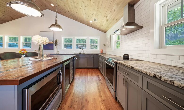 Lake Oconee Getaway with Water Views - Buckhead, Georgia