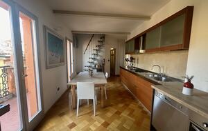 Elegant Home Gallery - Bologna, Italy