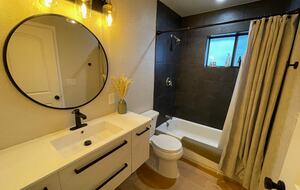 South Lake Tahoe Bungalow - South Lake Tahoe, California