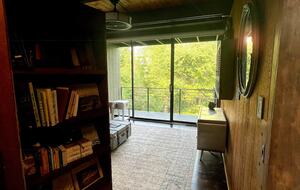 Mid-Modern-Century "Mr. (aka:Modern Renaissance)" in Iowa City - Iowa City, Iowa