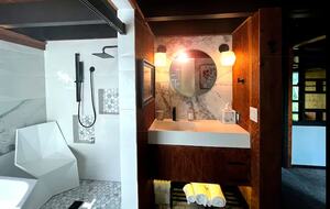 Mid-Modern-Century "Mr. (aka:Modern Renaissance)" in Iowa City - Iowa City, Iowa