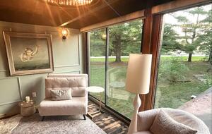 Mid-Modern-Century "Mr. (aka:Modern Renaissance)" in Iowa City - Iowa City, Iowa