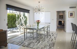 Stylish Mid-Century Villa with Stunning Views - Palm Springs, California