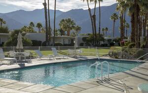 Stylish Mid-Century Villa with Stunning Views - Palm Springs, California