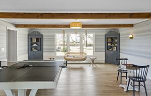 Luxury Beach House w/ Private Pond - Falmouth, Massachusetts