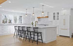 Luxury Beach House w/ Private Pond - Falmouth, Massachusetts