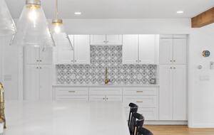 Luxury Beach House w/ Private Pond - Falmouth, Massachusetts