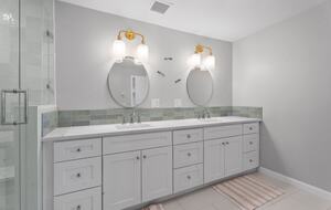 Luxury Beach House w/ Private Pond - Falmouth, Massachusetts