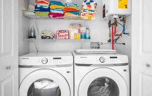 Beach Bungalow - 1.5 Blocks to the Beach! - Brigantine, New Jersey