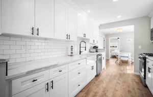 Beach Bungalow - 1.5 Blocks to the Beach! - Brigantine, New Jersey