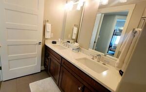 Mountain Haven Retreat: Just Steps From Slopes - Park City, Utah