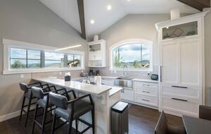 Mountain Haven Retreat: Just Steps From Slopes - Park City, Utah