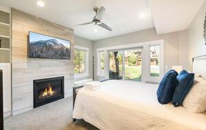 Mountain Haven Retreat: Just Steps From Slopes - Park City, Utah