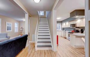 Charming Annapolis Retreat | Walk to the Naval Academy and Annapolis City Dock - Annapolis, Maryland