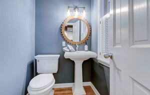 Charming Annapolis Retreat | Walk to the Naval Academy and Annapolis City Dock - Annapolis, Maryland