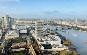 Luxury Apartment with Iconic South Bank Views - London, United Kingdom