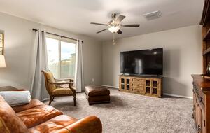 Tucson Getaway | Great Location and Spa - Tucson, Arizona