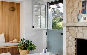 Four Feathers Farmhouse Villa - Montecito, California