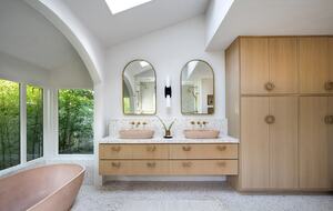 Four Feathers Farmhouse Villa - Montecito, California